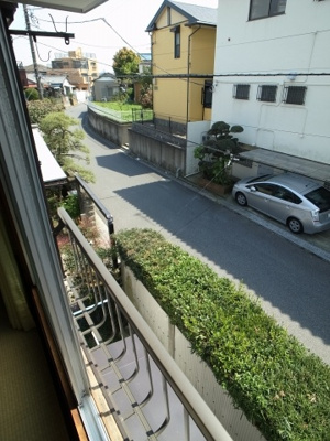 【バルコニー】 | ガーデンハイツC | 2面採光で明るいお部屋。