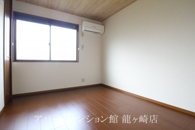 【寝室】 | サンモール