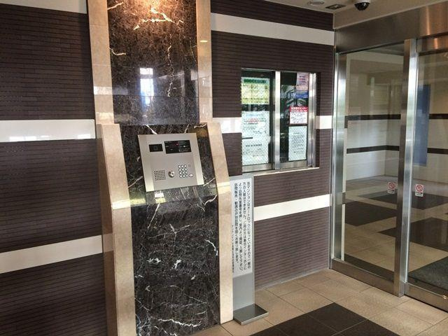 サンクレイドル板橋区役所前のエントランス