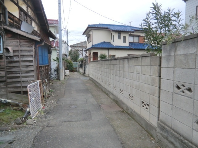 高崎市大橋町　売地　27.25坪の前面道路含む現地写真