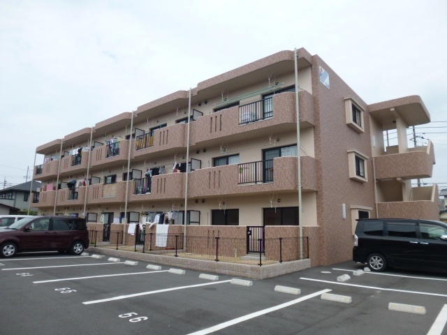 倉敷市水江の賃貸マンションの外観