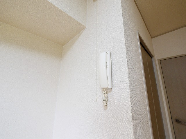 セジュール三笠Cのセキュリティ|インターホン