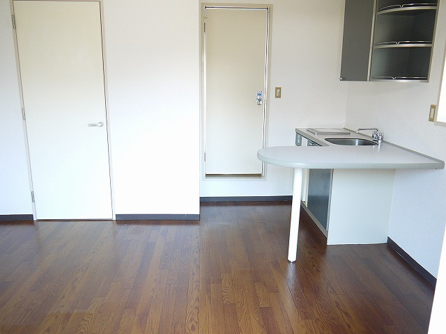 リバーヒル帝塚山の居間・リビング