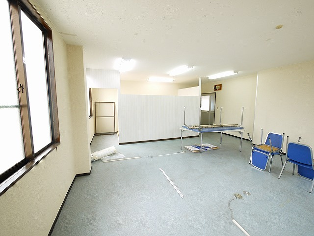 大和丸山ビルの内装|内装は落ち着いています