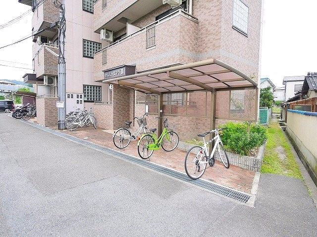 ウエストエンドⅢのその他共用部分|自転車置き場