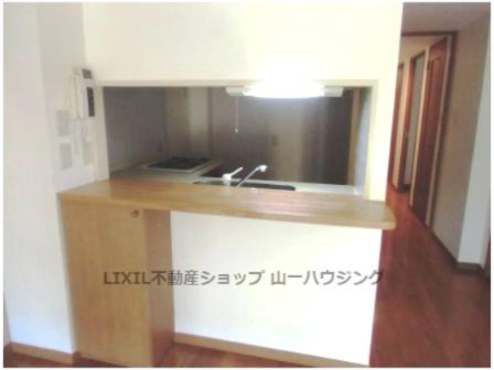 【キッチン】 | セントレー大宮 | カウンター付きシステムキッチン