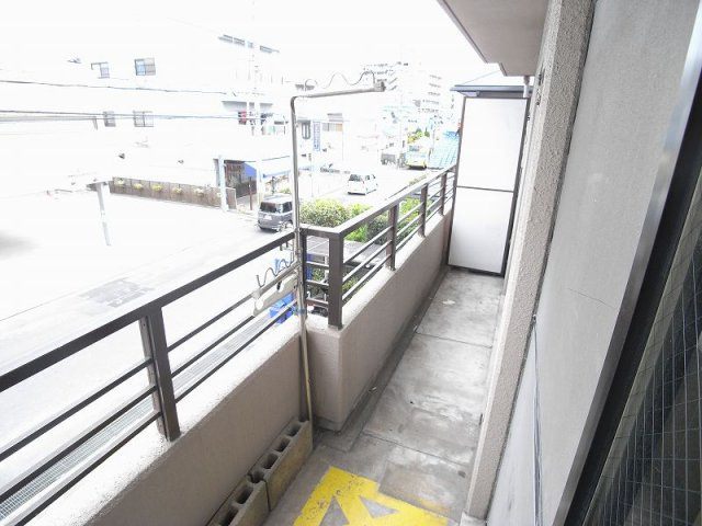 【バルコニー】 | メゾン三島