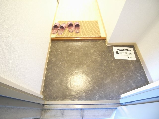 【玄関】 | メゾン三島