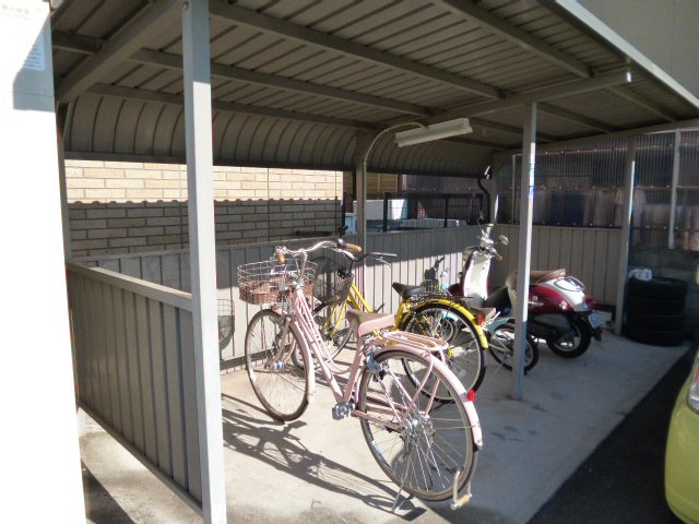 リジェールのその他共用部分|駐輪場