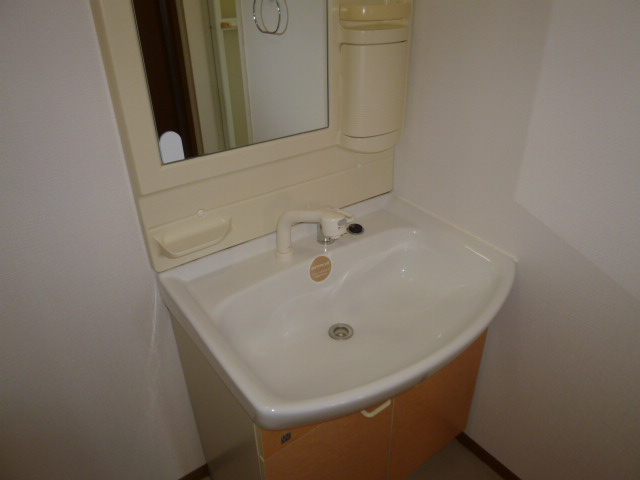 リジェールの独立洗面台|洗髪洗面化粧台