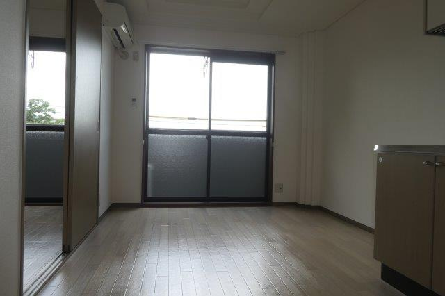 クレストールの内装|ダイニングキッチン