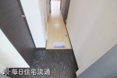 【玄関】 | 西門