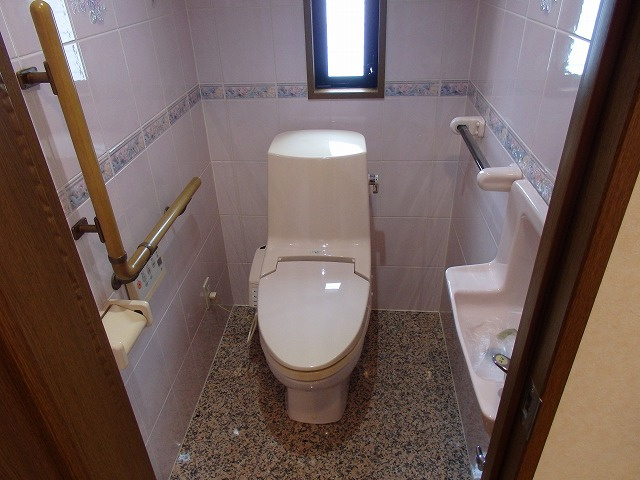 【トイレ】 | サンビルダー春日野道