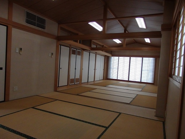 【寝室】 | サンビルダー春日野道