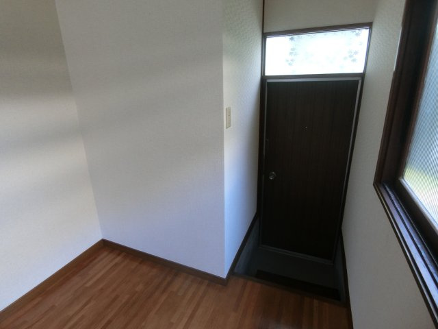 トーエーハウスの玄関