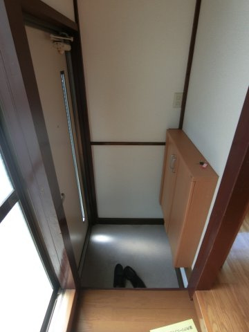 トーエーハウスの玄関