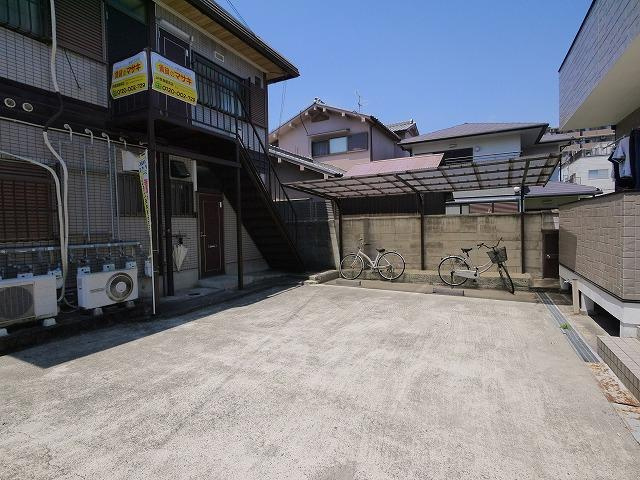 桜館の駐車場|駐車場です