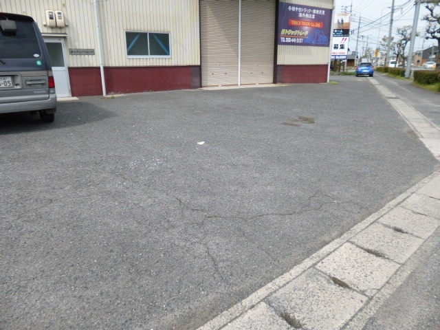 倉敷市大内の倉庫の外観