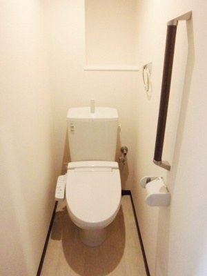 【トイレ】 | ソリッソ