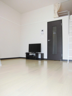 【内装】 | ソリッソ