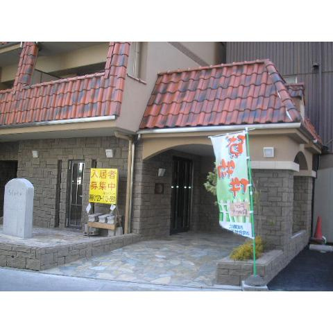 【エントランス】 | GROOVE弁天町