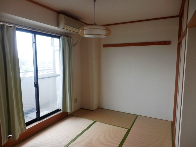 レーベンハイム大泉学園の和室