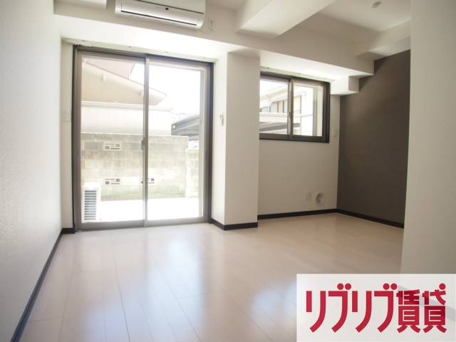 シンシア三番館の居間・リビング