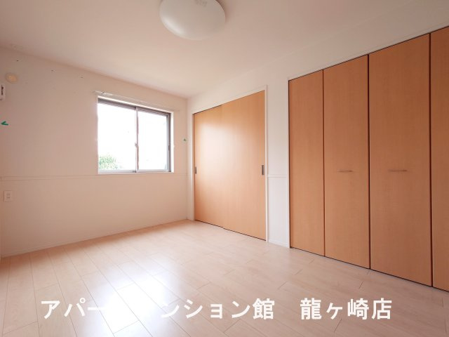 ルプラBの寝室