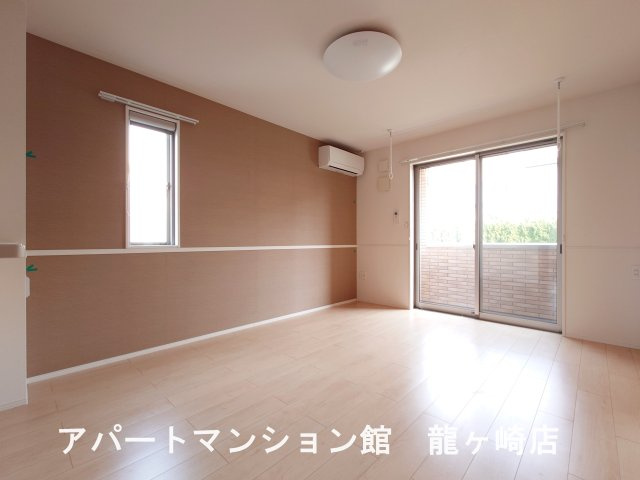 ルプラBの居間・リビング