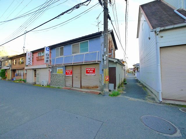 河村店舗