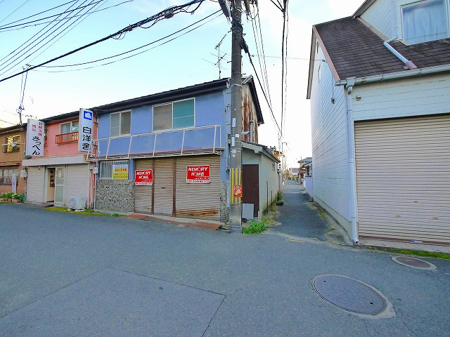 河村店舗
