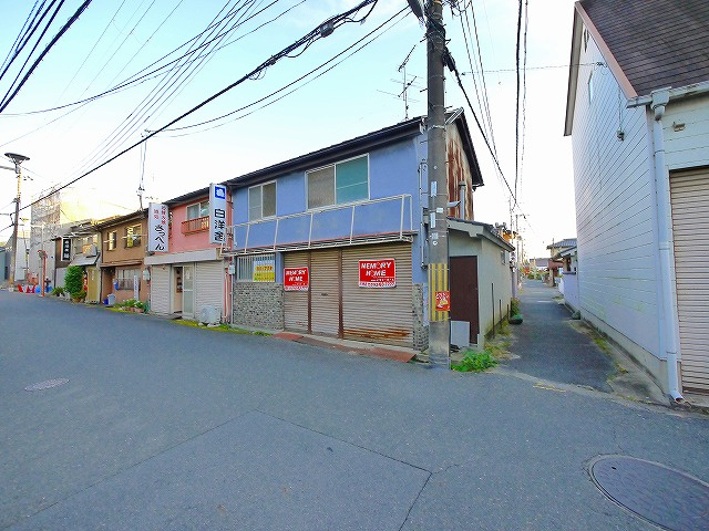 河村店舗
