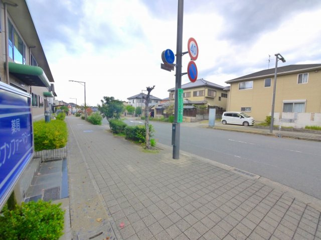 エミエール木津南