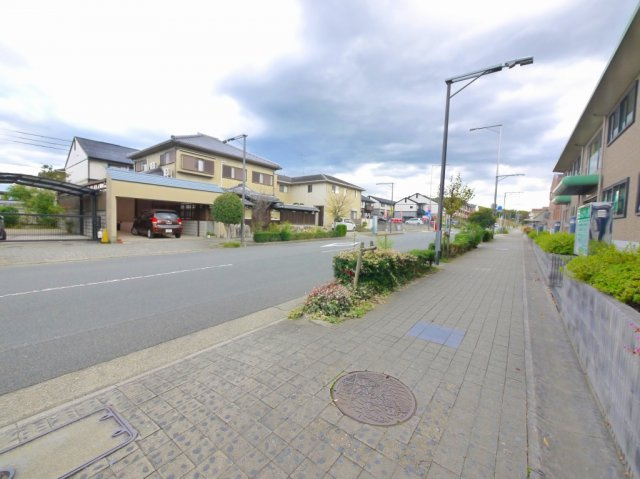 エミエール木津南