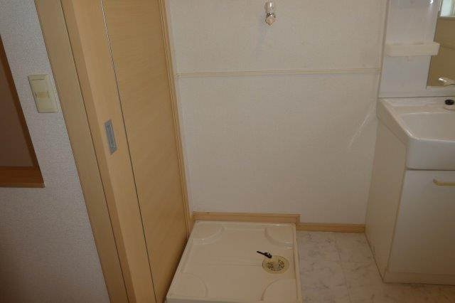セイバリーＫのその他|洗濯機置き場