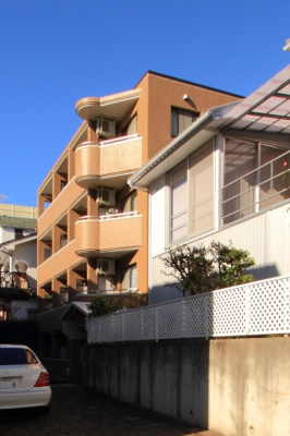 【外観】 | ラ・ペルラ | 駅近のハイグレードなマンションです。