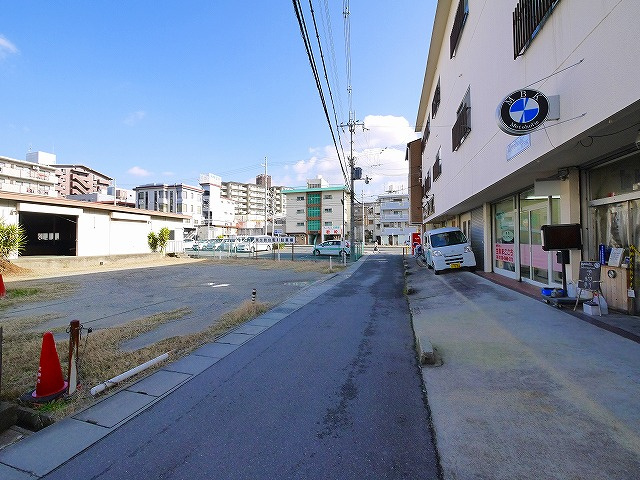 東生駒マンション貸店舗の周辺