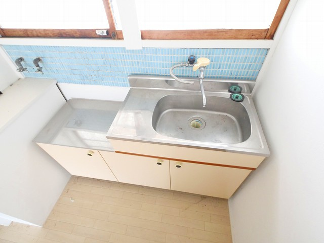 高雅苑のキッチン