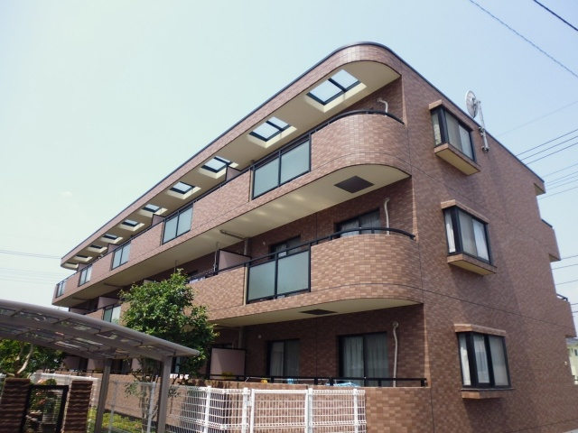 ヴィフ西村の外観