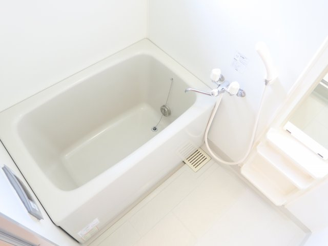 セジュール梨香の浴室