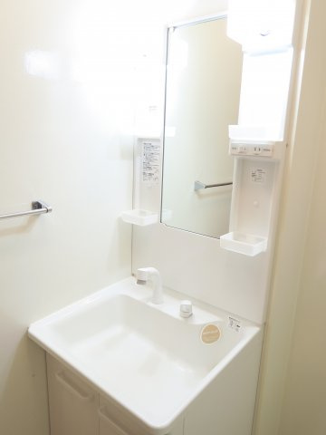 セジュール梨香の独立洗面台