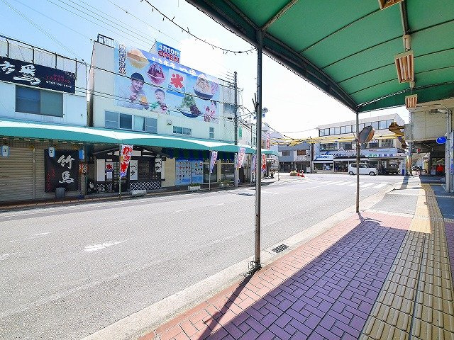 筒井高架下の周辺