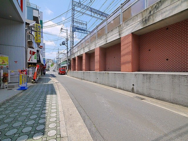 富喜和第二ビルの周辺