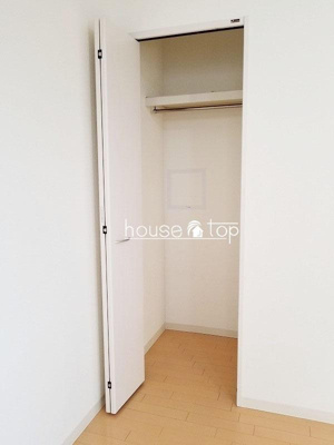 【収納】 | メゾン　ド　ヴィレ武庫川(鳴尾駅)