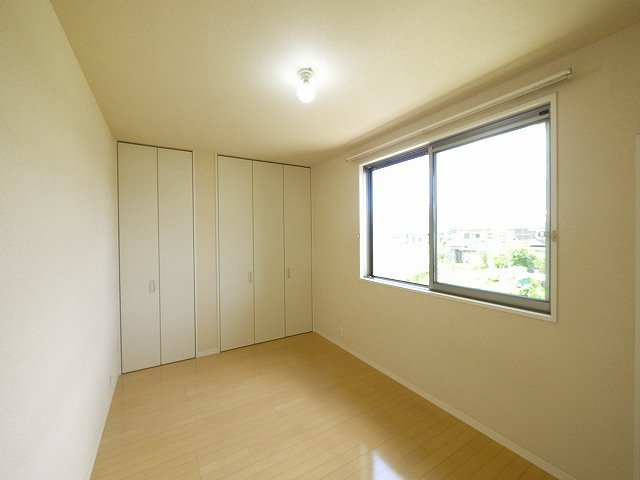 ハニー・コナの収納|小物を収納するのに便利です