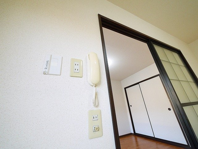 ルミエール四条のセキュリティ|インターホン
