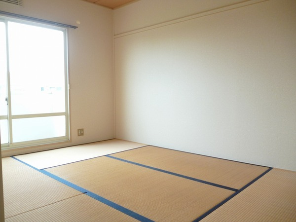 ホワイトハイツの寝室