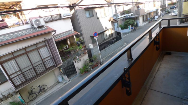 【バルコニー】 | プルス塚本