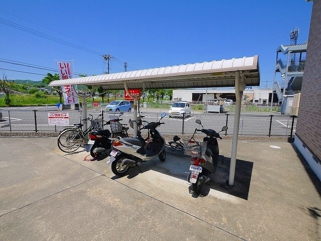 サンモール Fのその他共用部分|自転車置場です