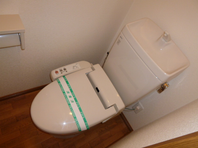 プチパール倉敷Bのトイレ|シャワー付きトイレ